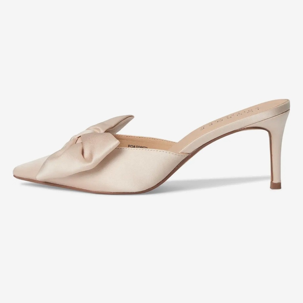 Journee Collection Tiarra Bow Heels Ivory Pink Pointed Toe Bridal Wedding Satin - Picture 3 of 7